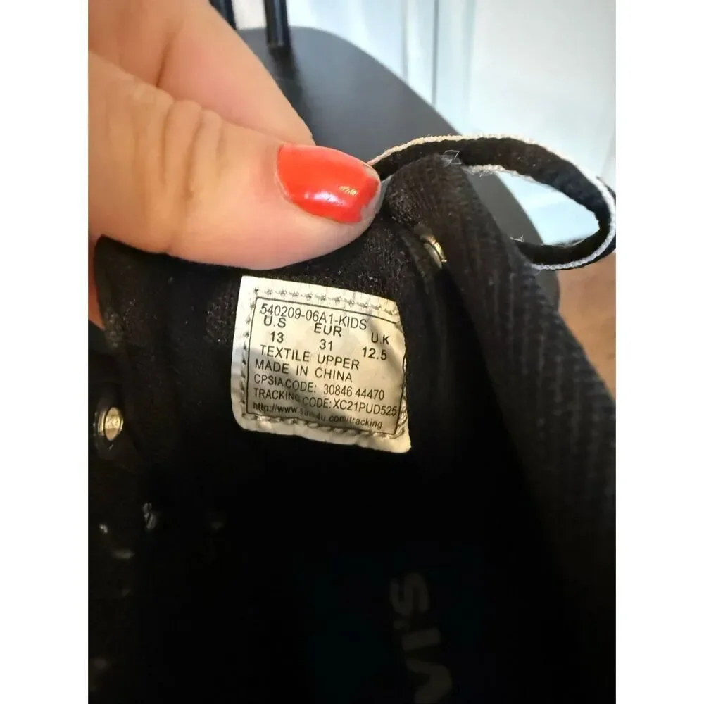 Boys Levi’s Carters boot high top bundlr size 13/1